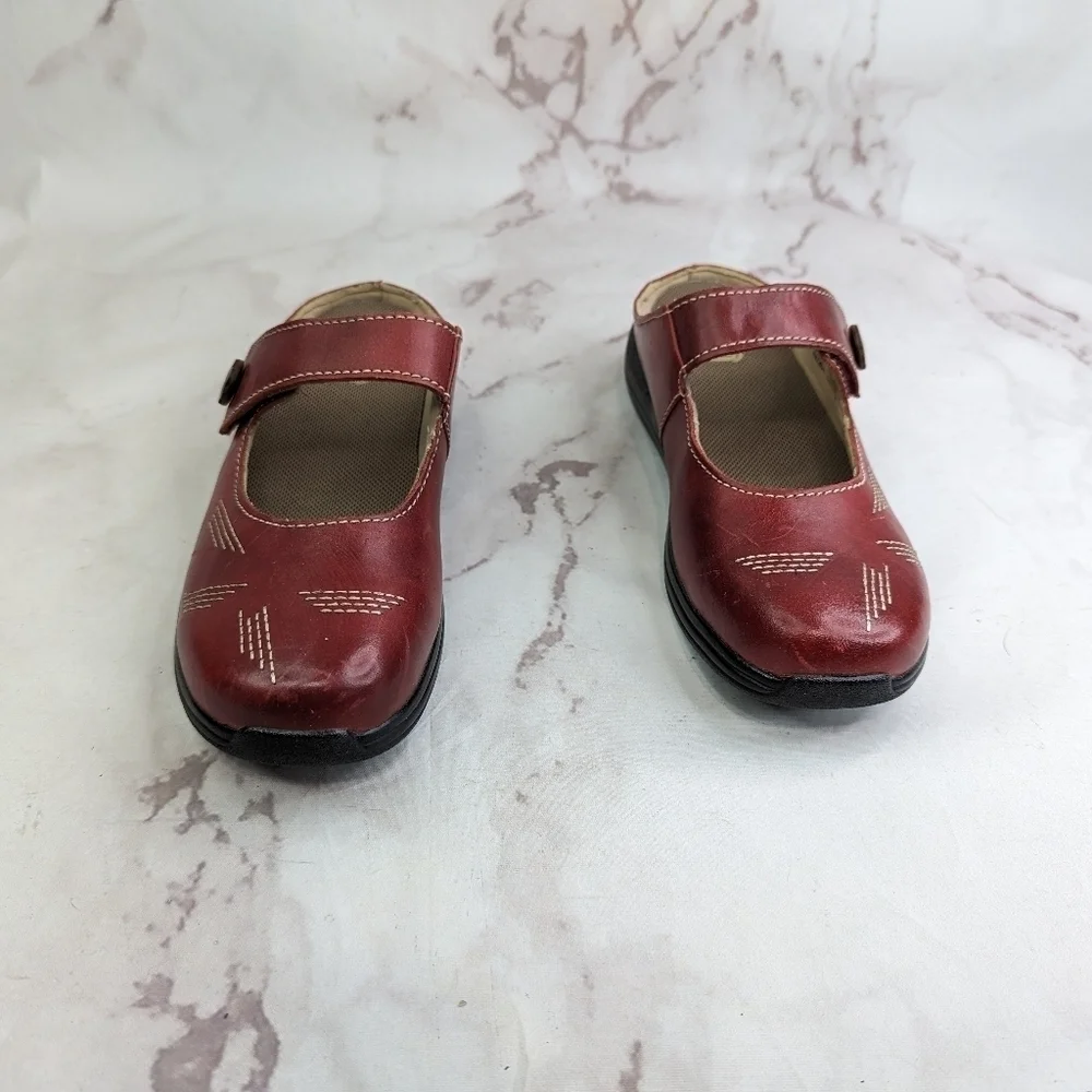 Drew Mary Jane Womens Size 38 US 8 Red Shoes Sandal Slip On Button Hook Shoes